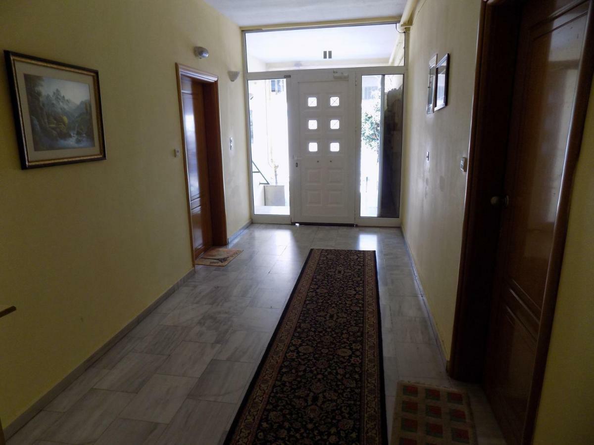 George'S Apartment In Volos Area Екстер'єр фото