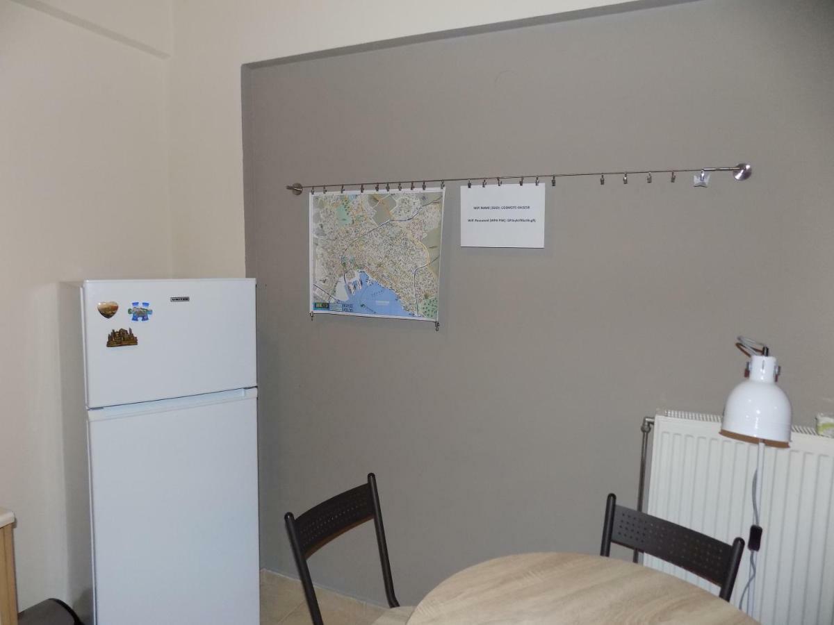George'S Apartment In Volos Area Екстер'єр фото